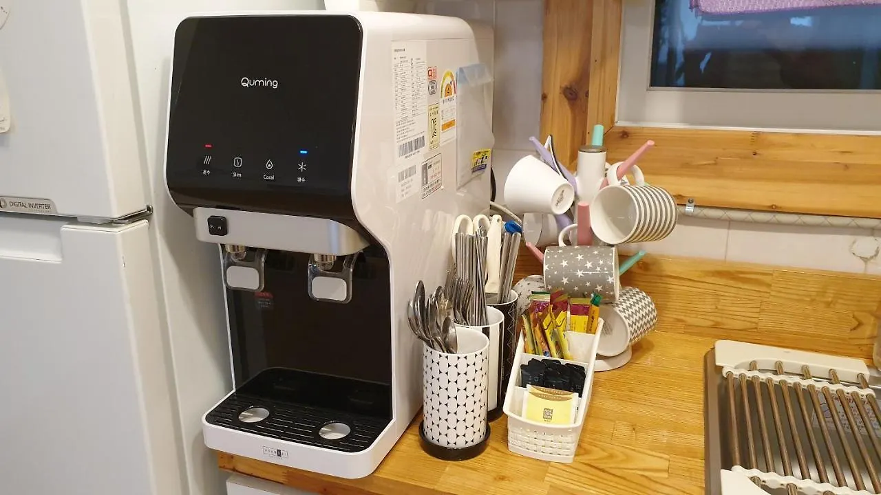 Oh My Guesthouse Seoul 2*,  South Korea